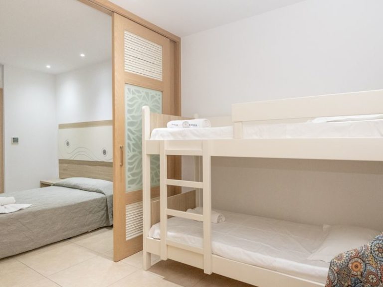 family_suite_3
