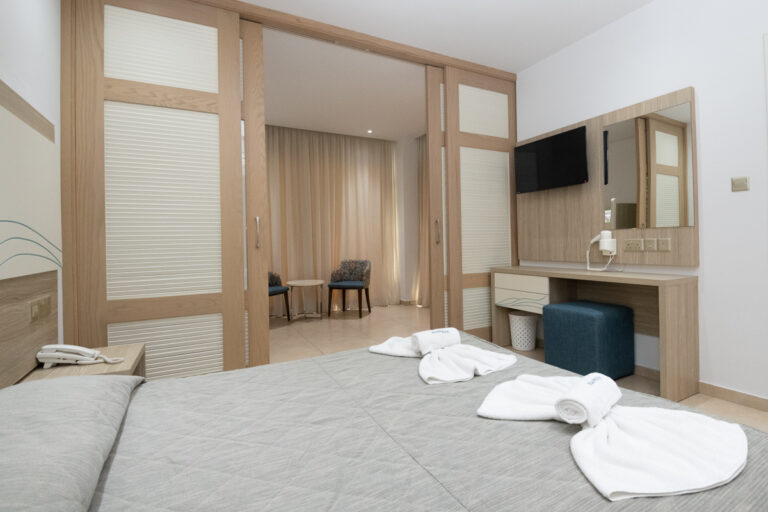 Junior Suite - Family Rooms Sea View 1