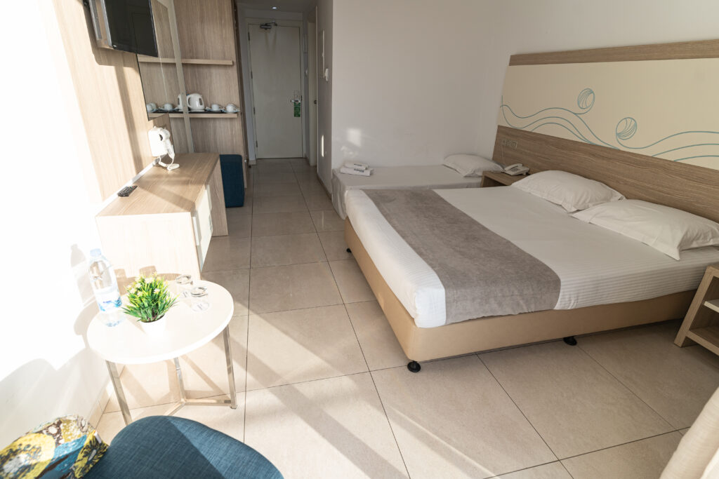 SUPERIOR_ROOM_EXTRABED_04